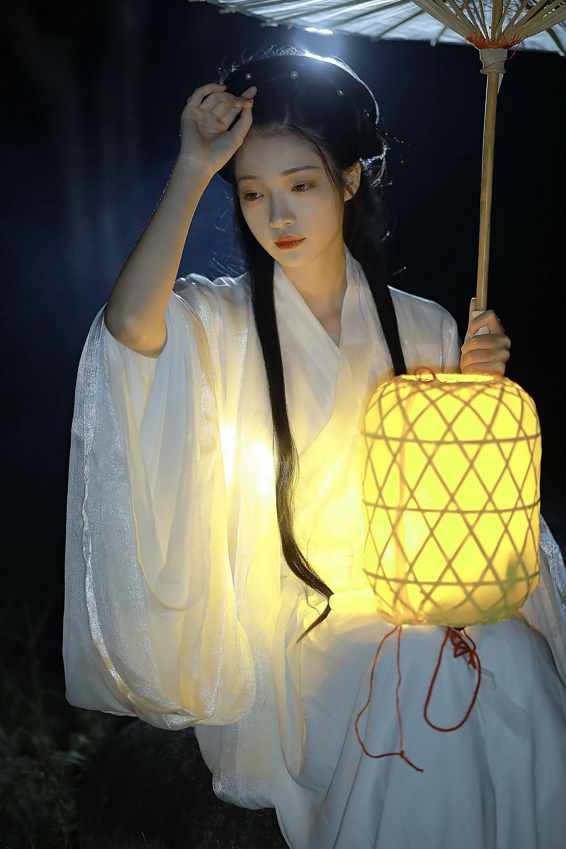 [YITUYU艺图语]2022.08.21 风雨夜归人 呆呆起飞啦_ [24P]插图
